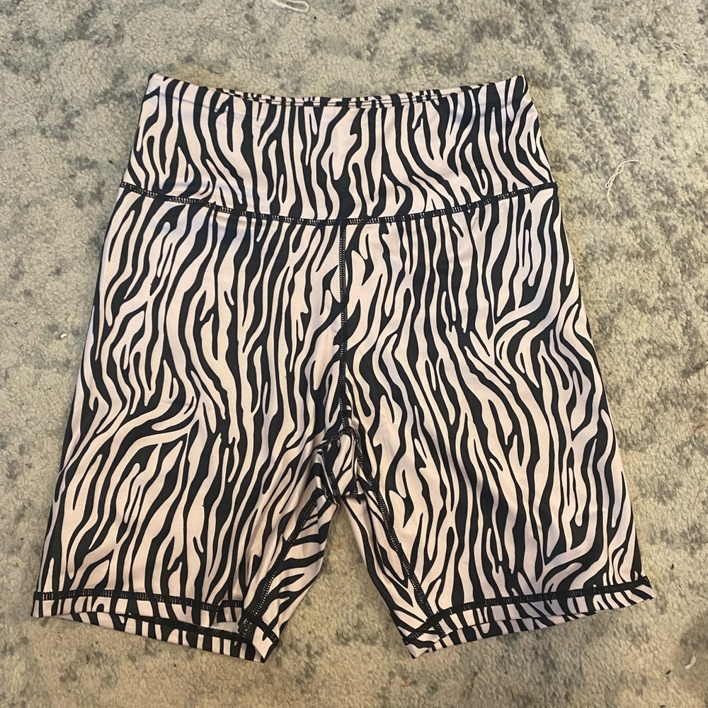 Zebra biker shorts